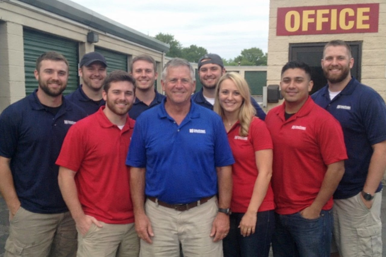 Water damage restoration professionals in Perris, CA